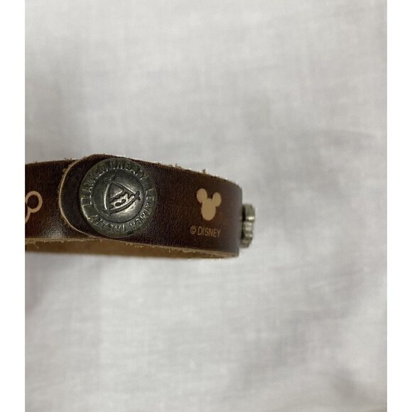 DISNEY PARKS Leather Snap Bracelet Personalized BRIANNA Music Note - Picture 7 of 9